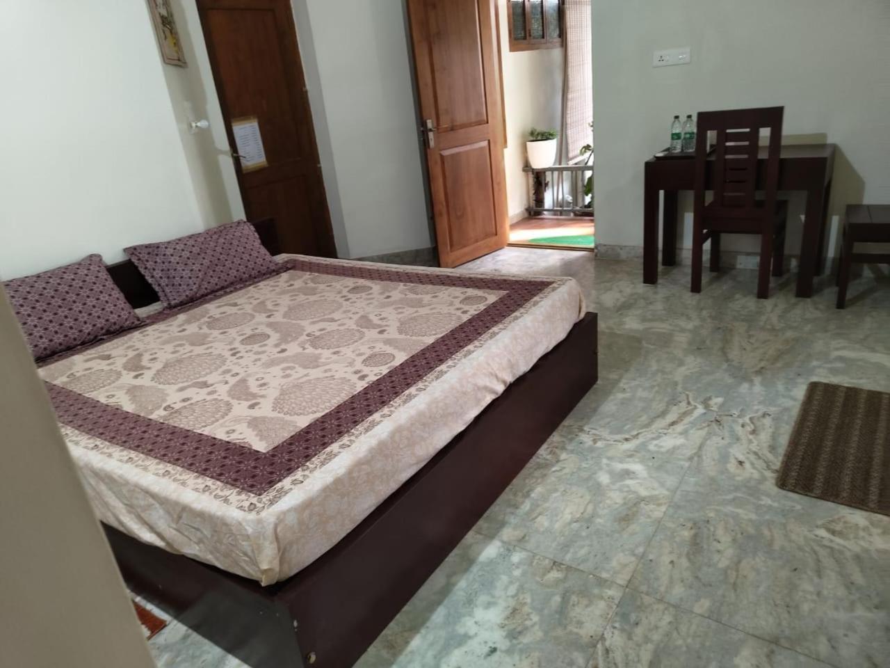 קוז'יקודה Maleyam Homestay Riverside מראה חיצוני תמונה
